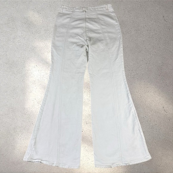 Free People We The Free Florence High Rise Flare Jeans Size 34 Ivory - Picture 5 of 7